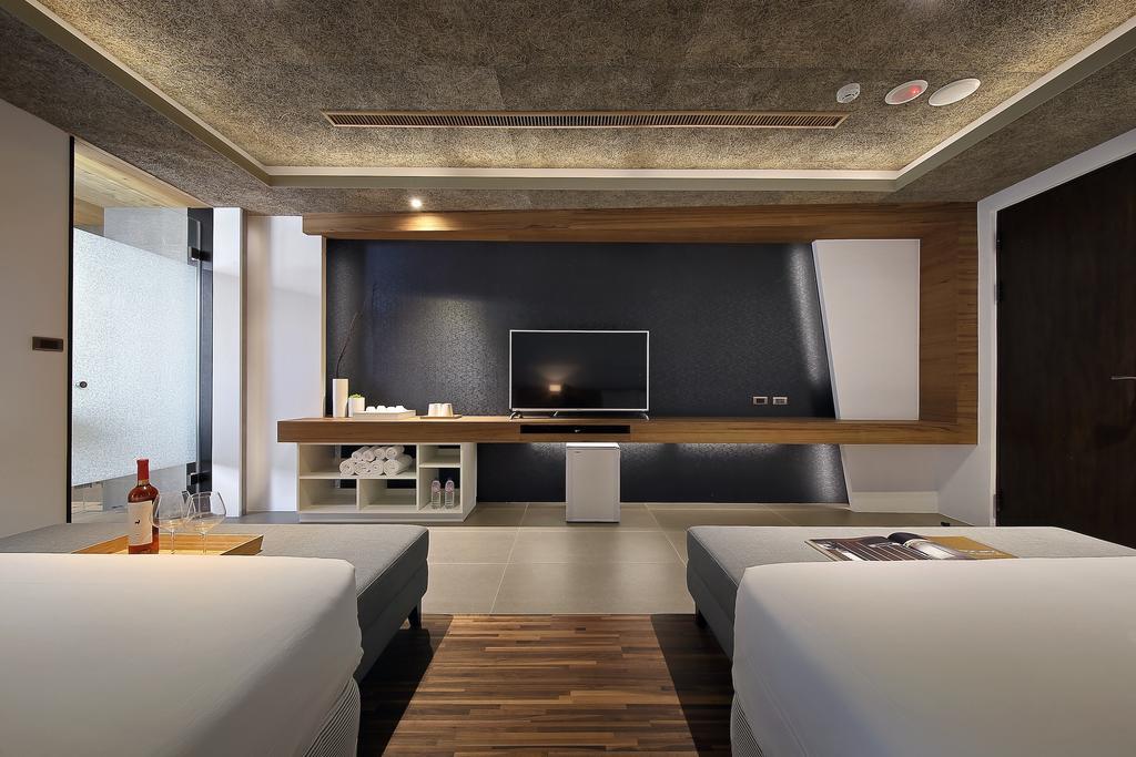 יוצ'י Laurel Villa B&B מראה חיצוני תמונה